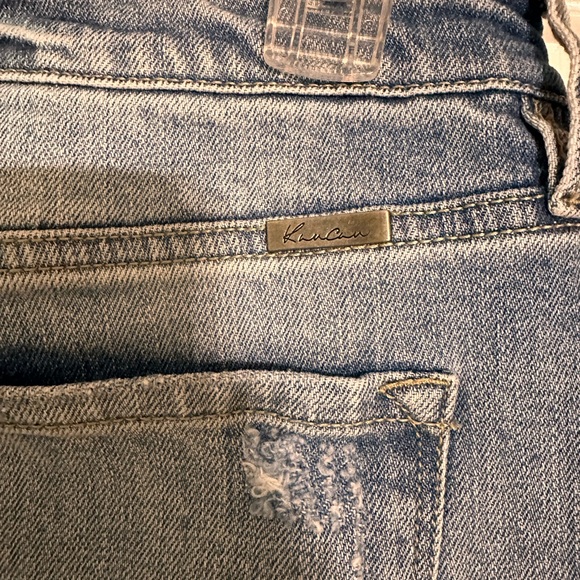 Kancan Mid Rise Boyfriend Jeans Size 7/27 worn once - Picture 3 of 6